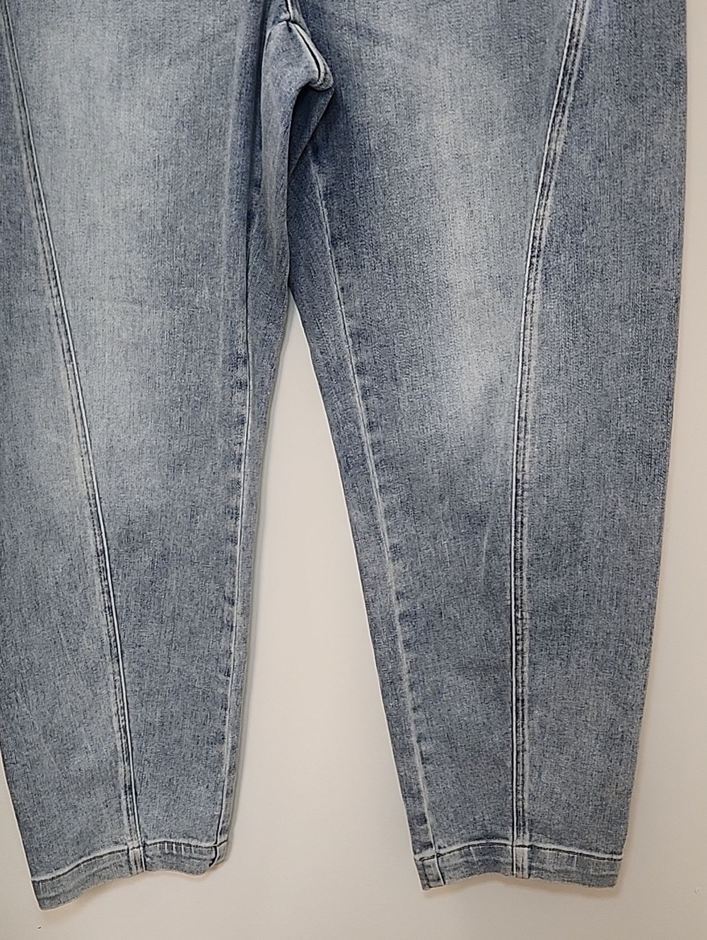 NWT Judy Blue Barrel-leg High-Rise jeans Size 16 - Picture 5 of 16